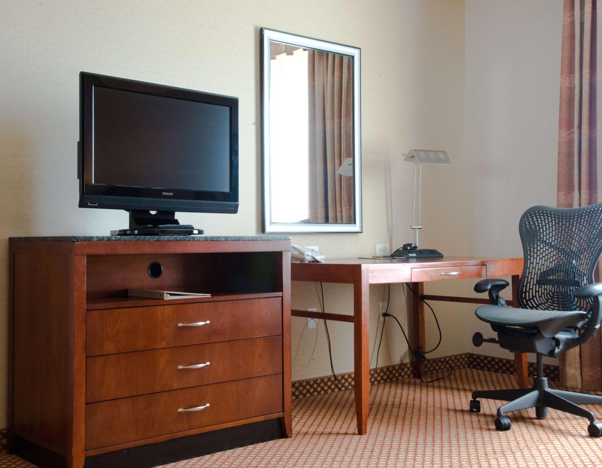 Hilton Garden Inn Laramie Buitenkant foto