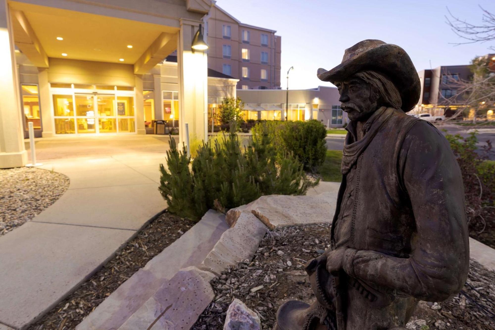 Hilton Garden Inn Laramie Buitenkant foto