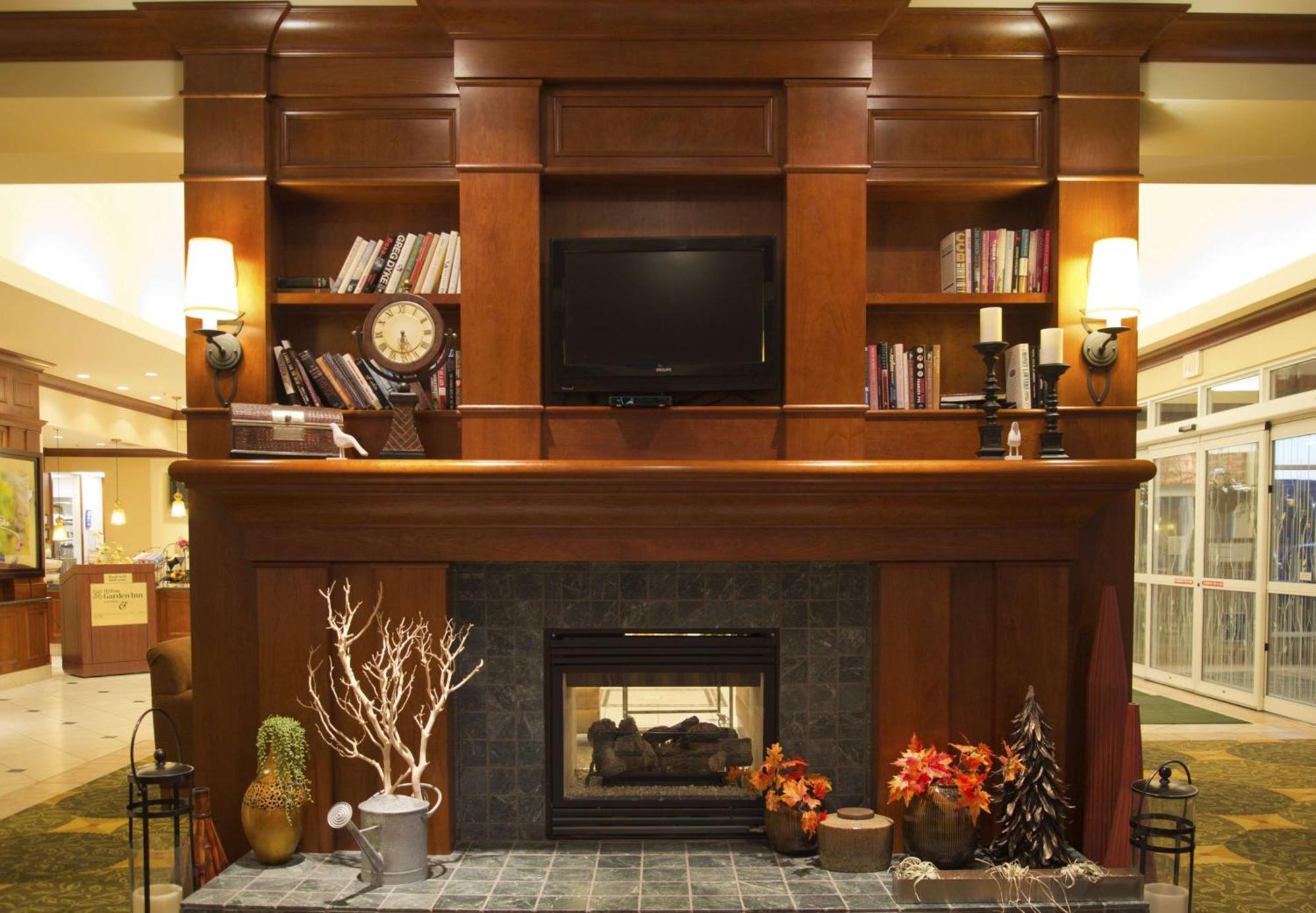 Hilton Garden Inn Laramie Buitenkant foto