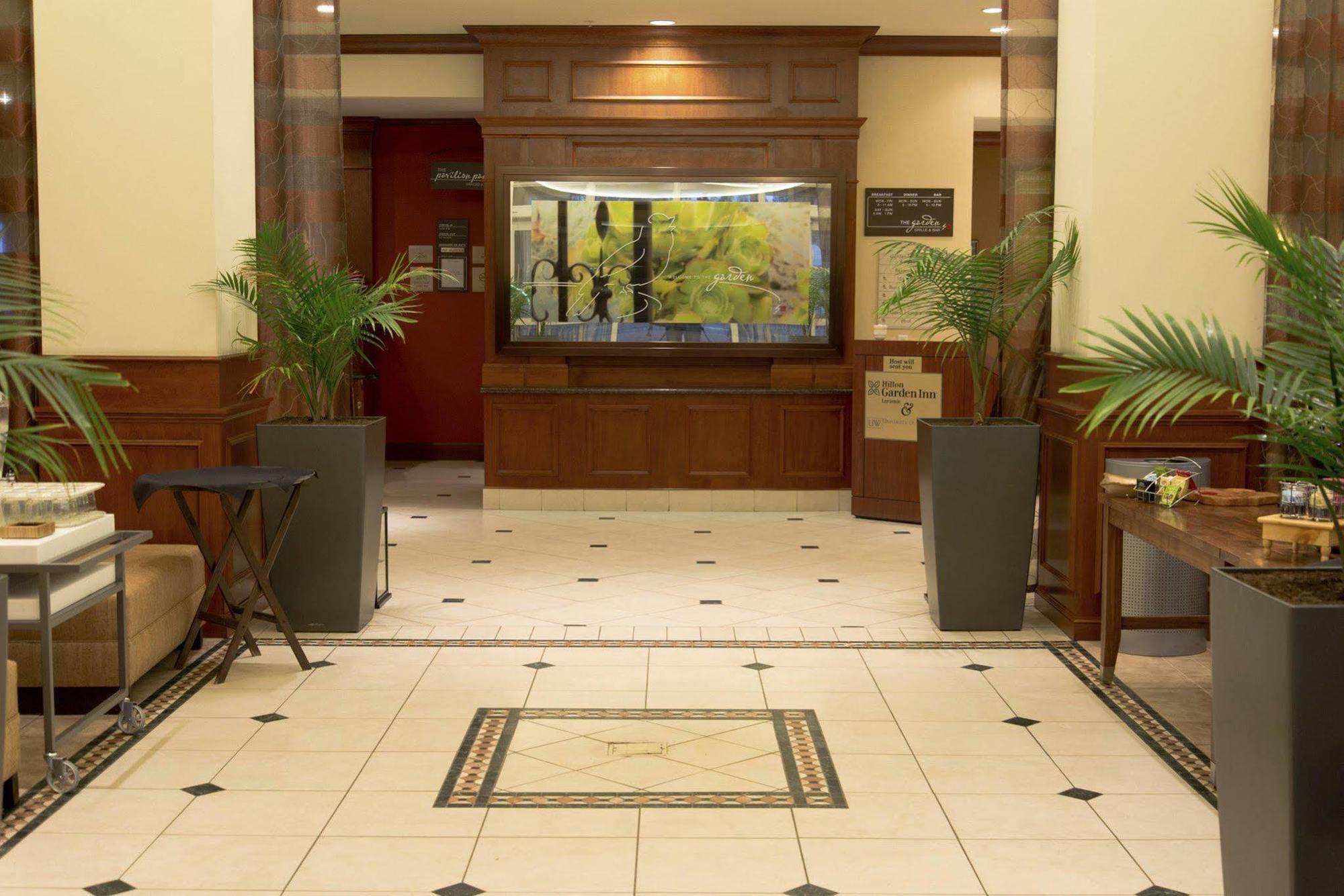 Hilton Garden Inn Laramie Buitenkant foto